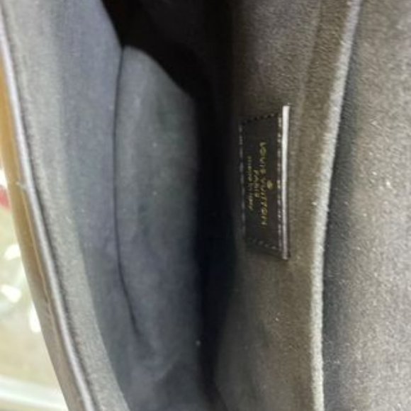 Louis Vuitton Wave - Picture 7 of 14